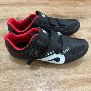 Peloton Shoes Size 43 (Men 10 or Woman 12)